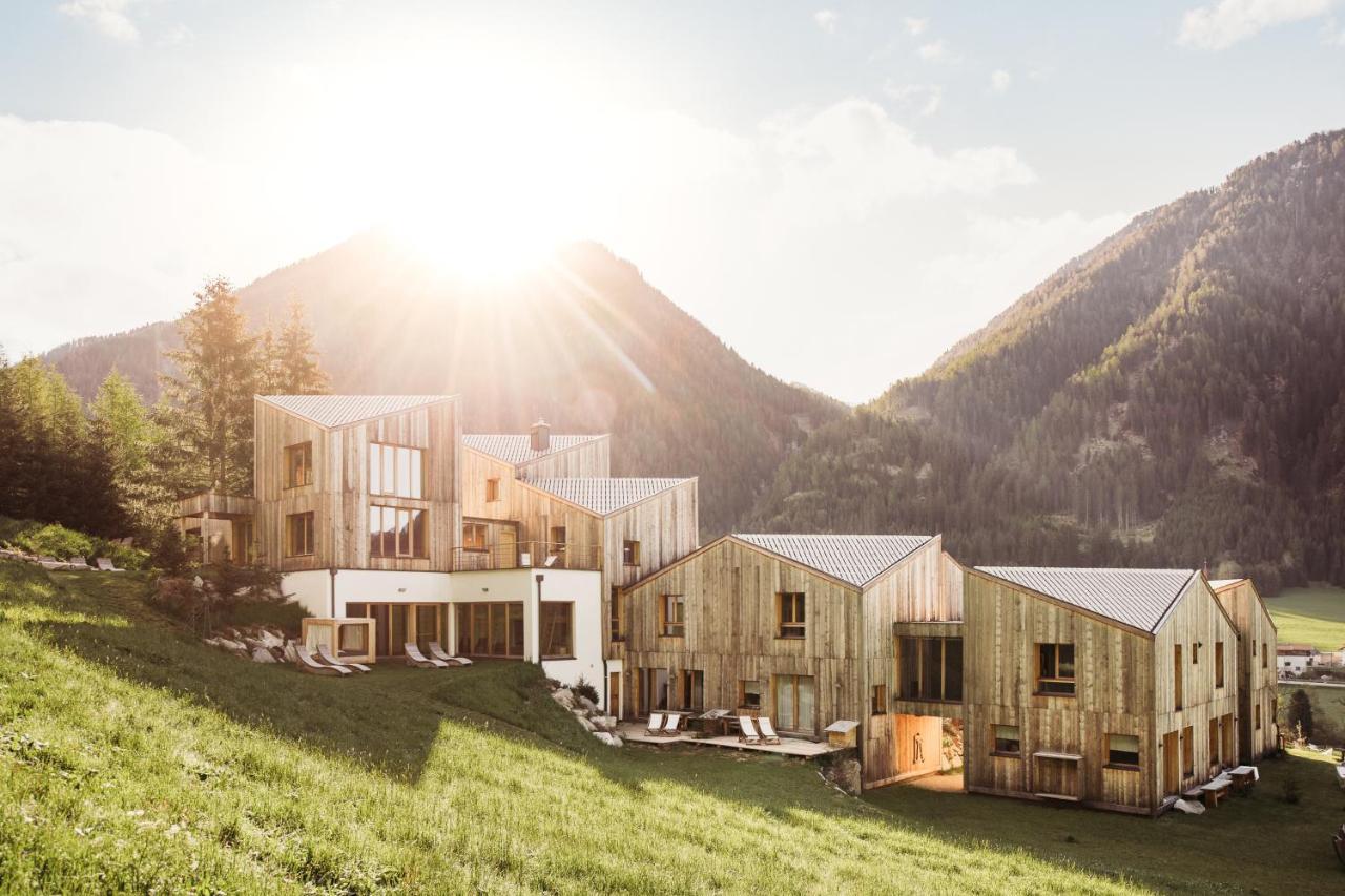 Santa Maddalena in Casies Apparthotel Bio Natur Refugium Blaslahof מראה חיצוני תמונה